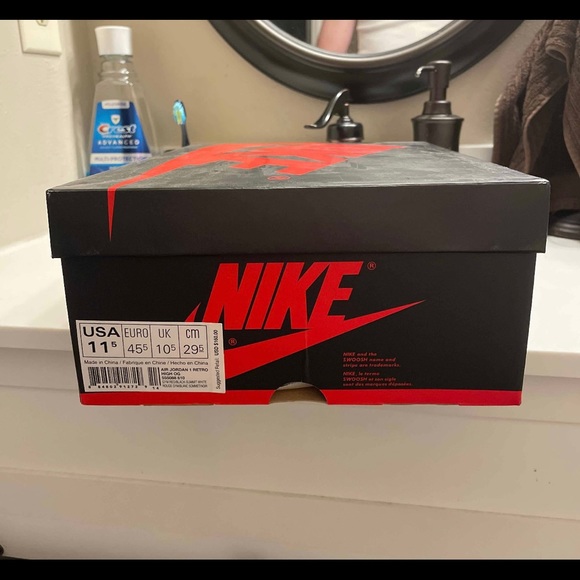 Nike jordan 1 retro high bred toe 2017 size 11.5 main image 4